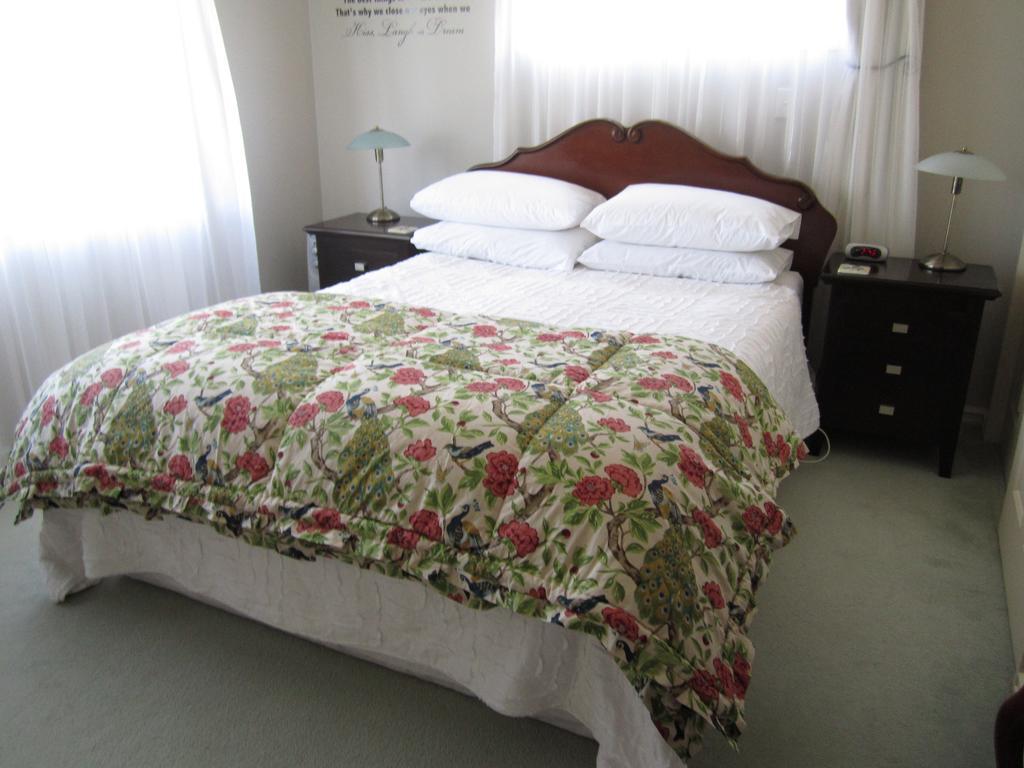 Be My Guest Bed & Breakfast New Plymouth Kamer foto