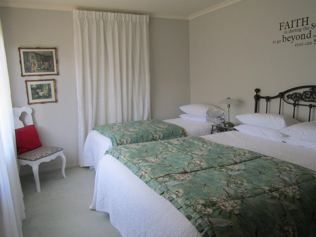 Be My Guest Bed & Breakfast New Plymouth Kamer foto