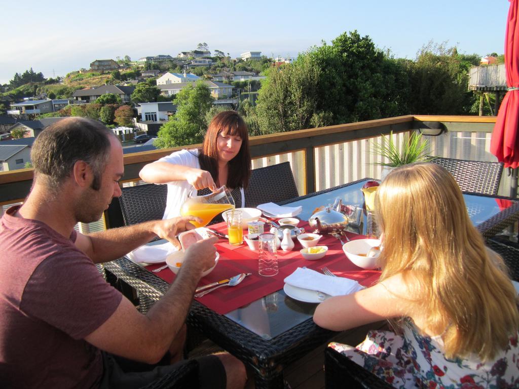 Be My Guest Bed & Breakfast New Plymouth Buitenkant foto